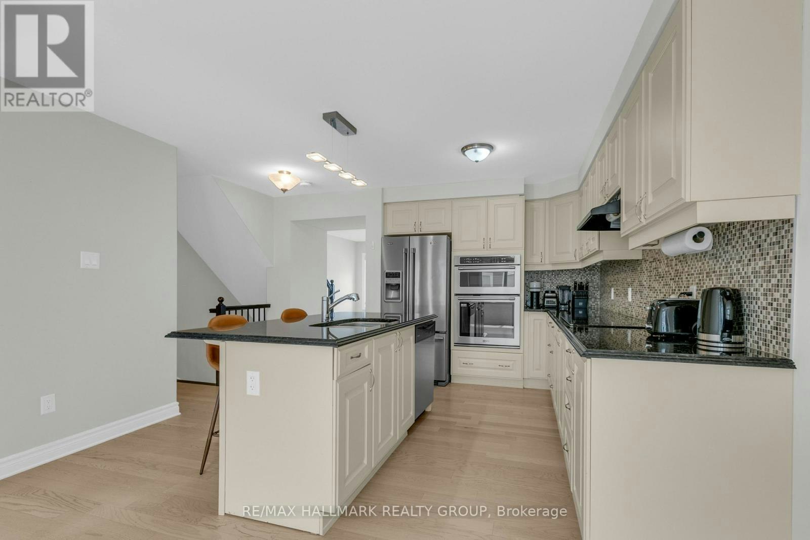167 Gelderland Private, Ottawa, ON, K2V 0H8 - 10