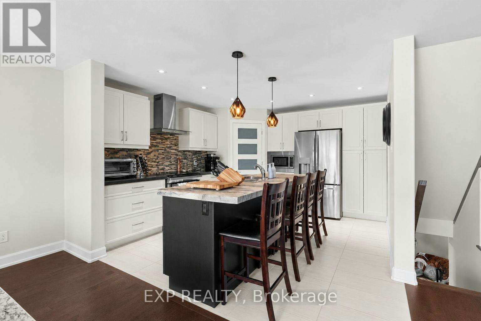153 Sunset Crescent, Russell, ON, K4R 0E4 - 9