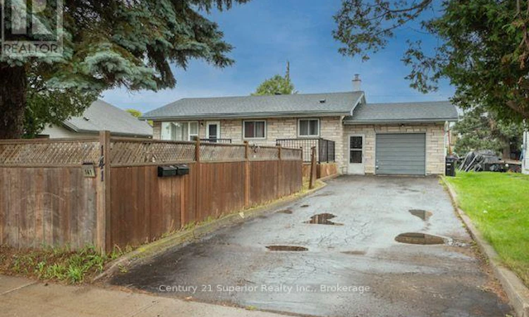 141 Gore Street E