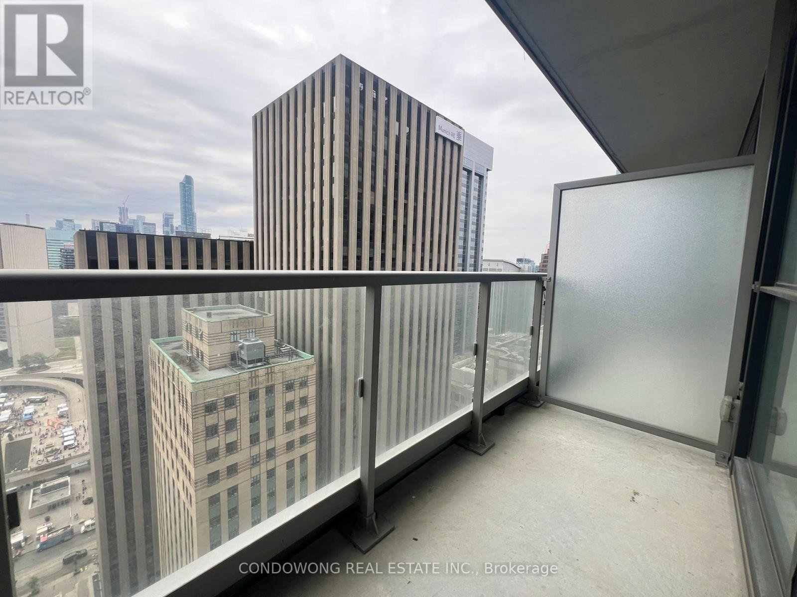 2901-70 Temperance Street, Toronto, ON, M5H 0B1 - 12
