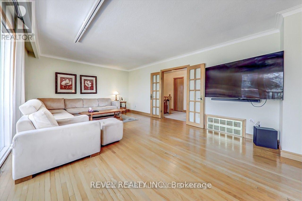 MAIN-15 Strandhill Road, Toronto, ON, M1J 3A8 - 9