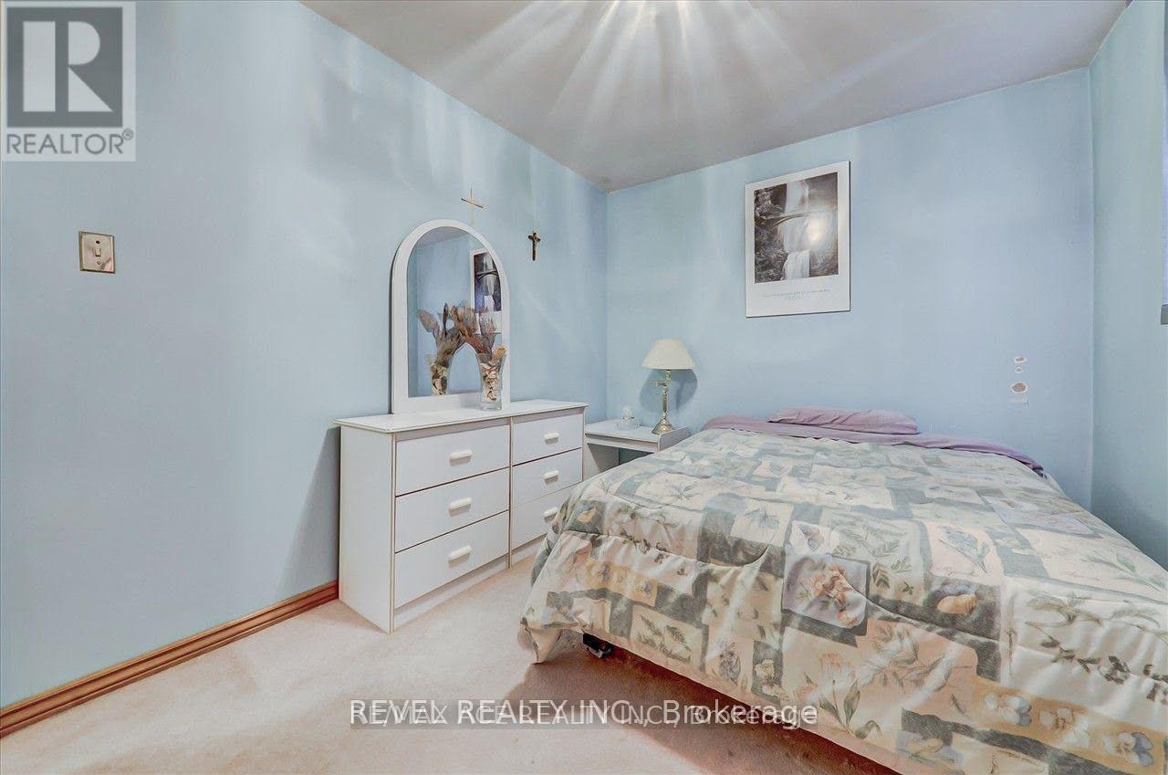 MAIN-15 Strandhill Road, Toronto, ON, M1J 3A8 - 15