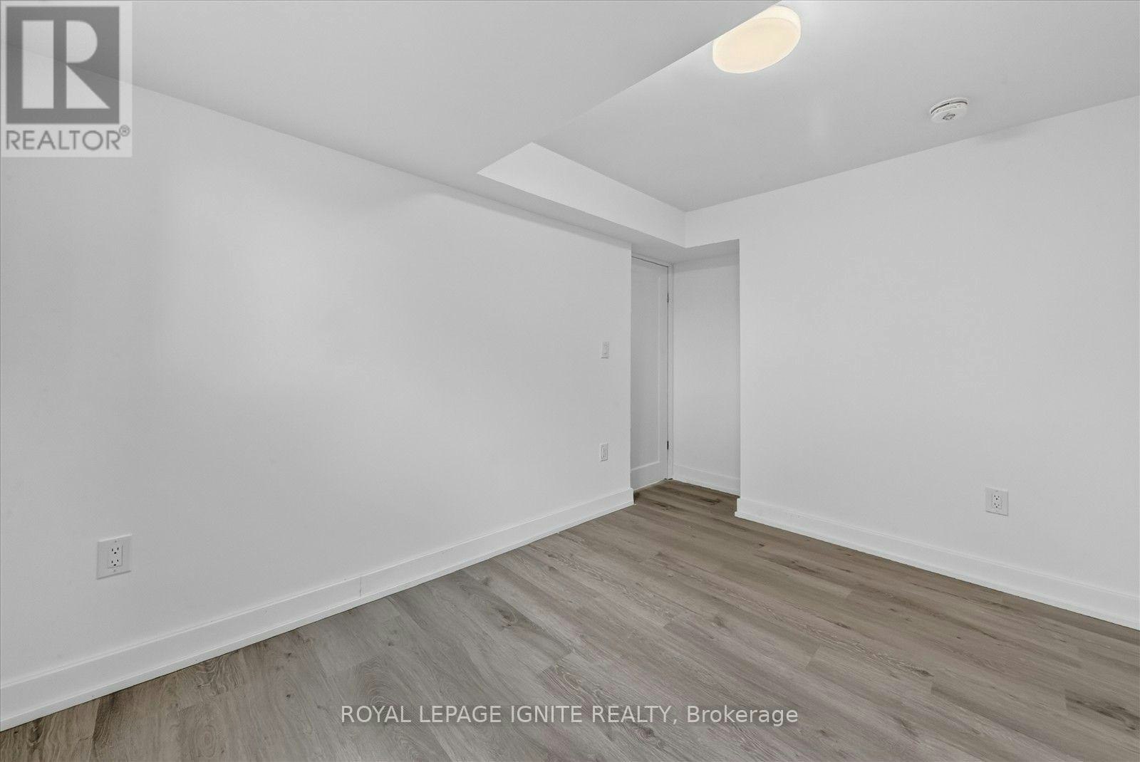 BSMT-133 Dance Act Avenue, Oshawa, ON, L1H 0H4 - 22