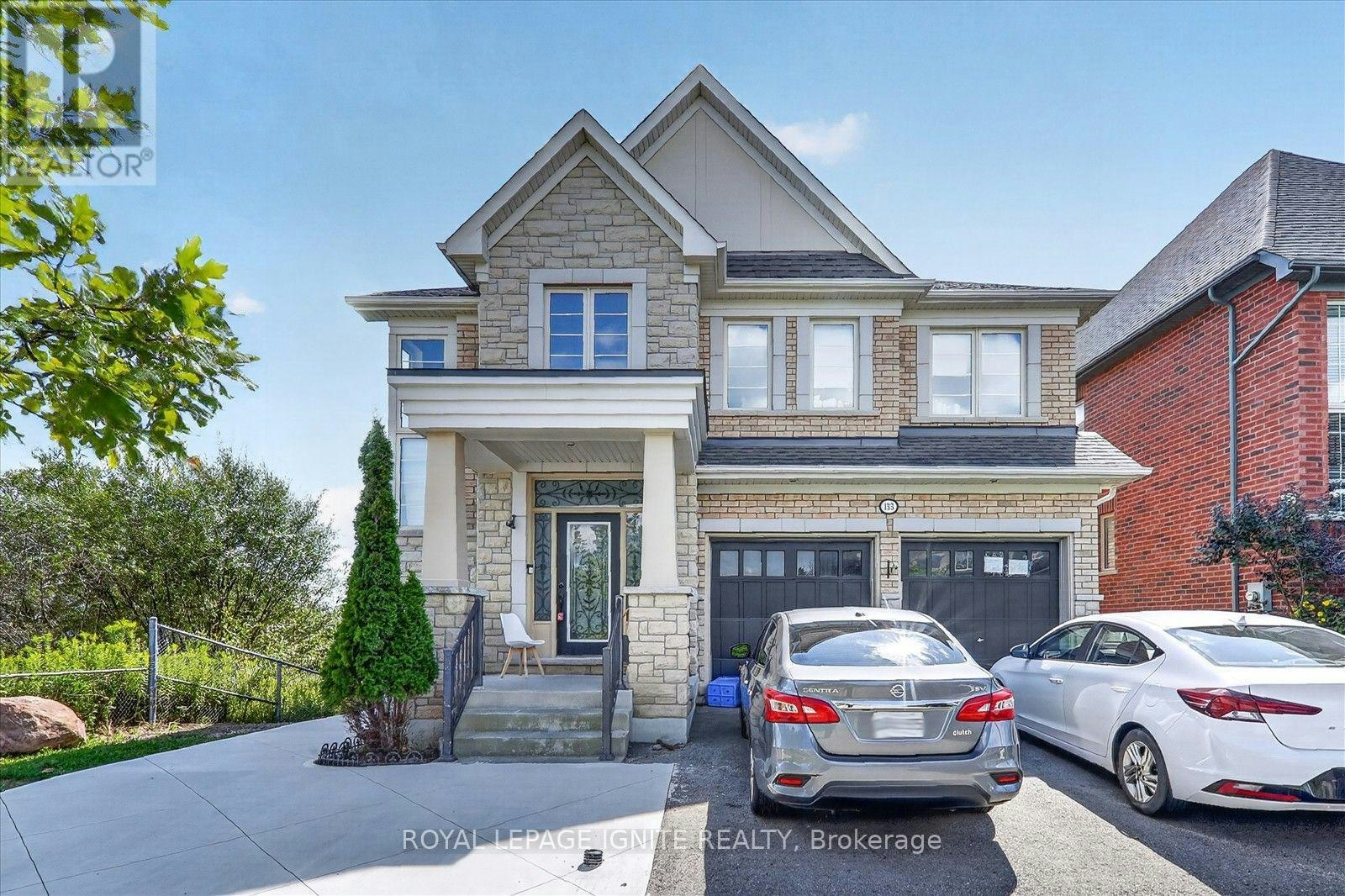 BSMT-133 Dance Act Avenue, Oshawa, ON, L1H 0H4