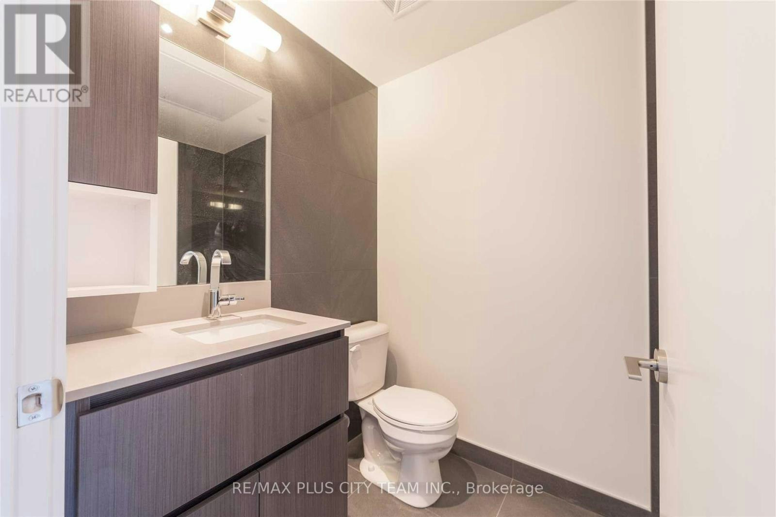 903-25 Baseball Place, Toronto, ON, M4M 0E7 - 7