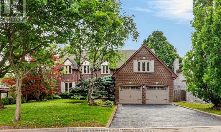30 Ritter Crescent
