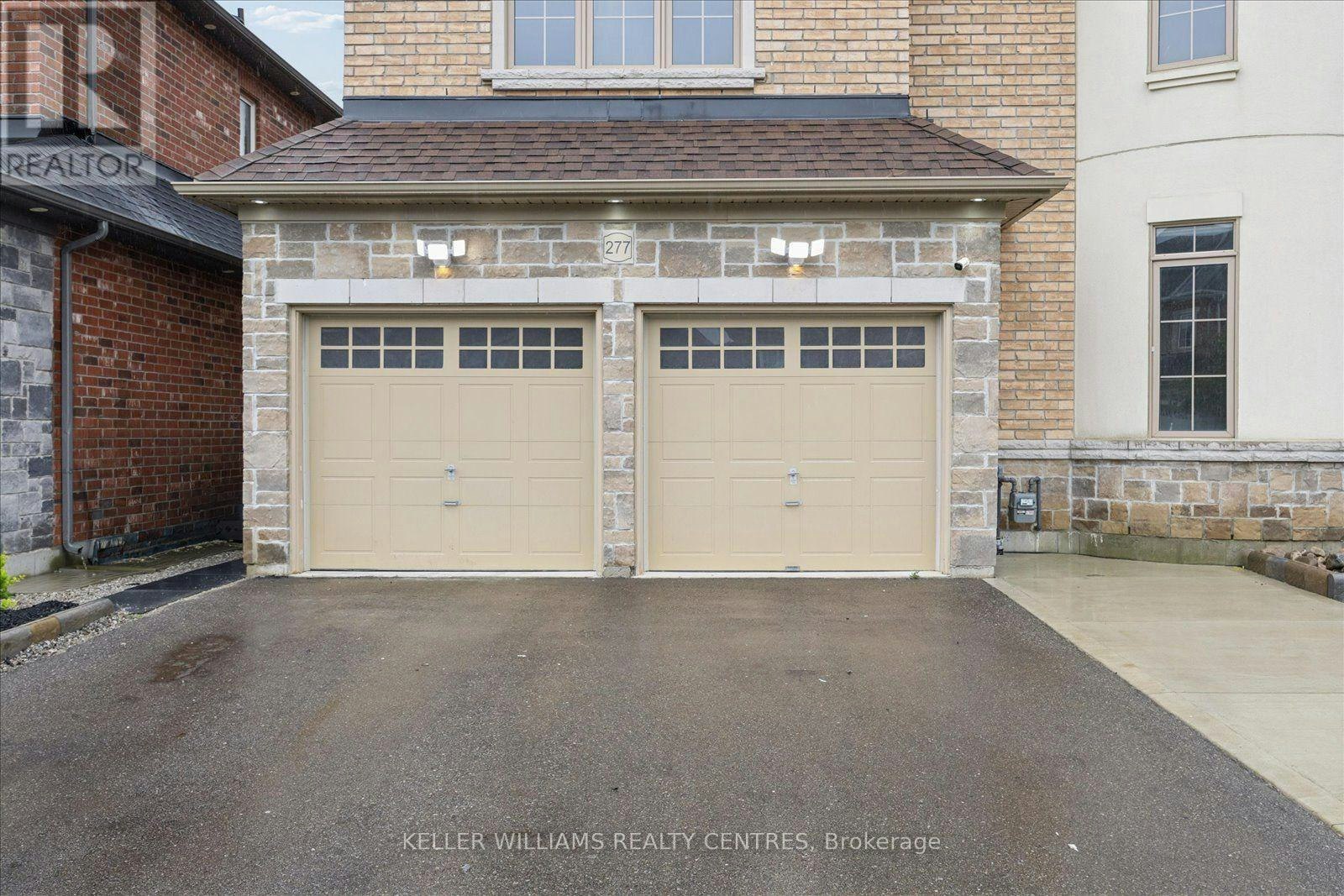 277 Gibson Circle, Bradford West Gwillimbury, ON, L3Z 0X2 - 2