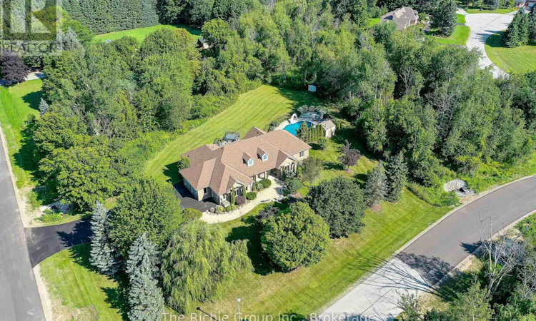 14 Briarwood Drive