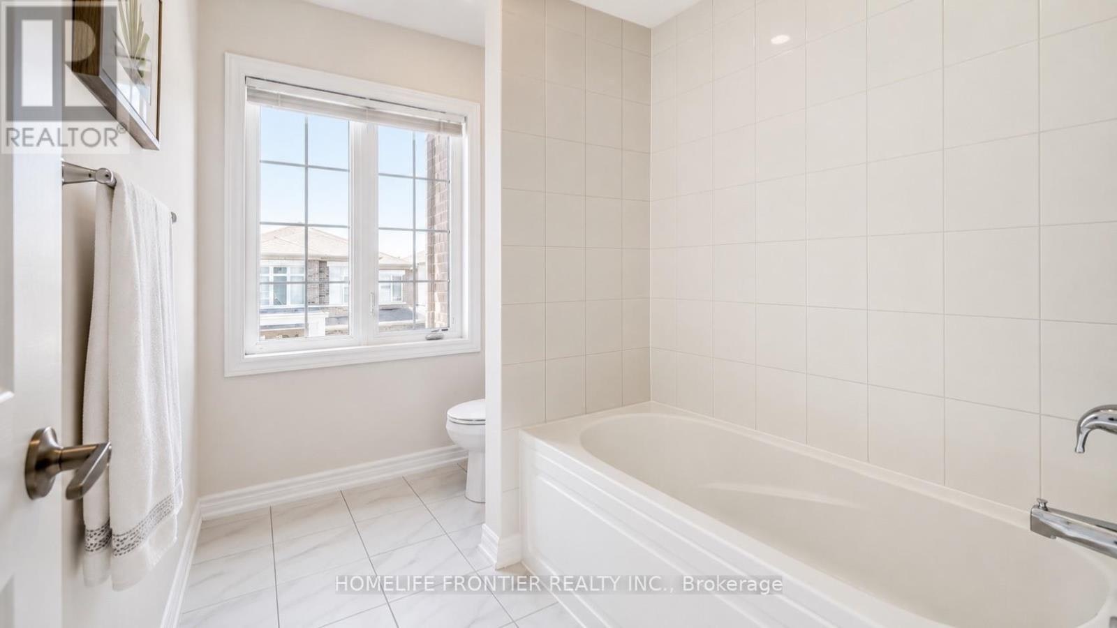 879 Plum Place, Milton, ON, L9E 1E1 - 18