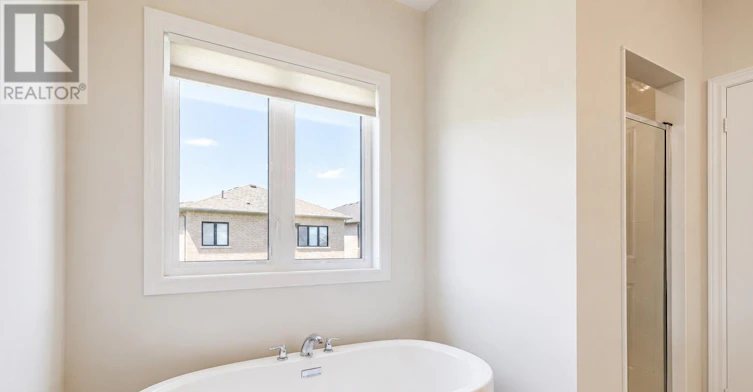 879 Plum Place, Milton, ON, L9E 1E1 - 14