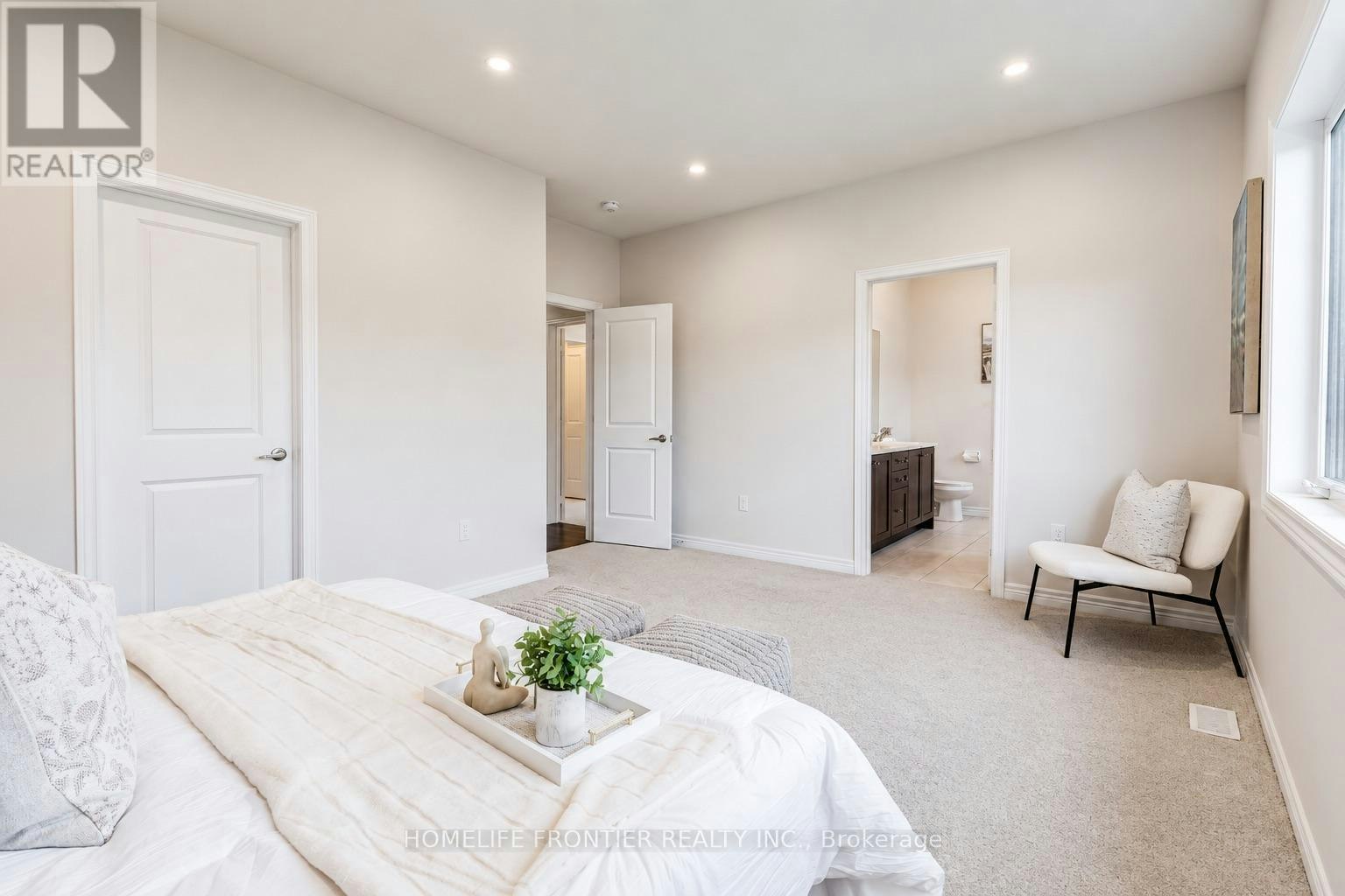 879 Plum Place, Milton, ON, L9E 1E1 - 12