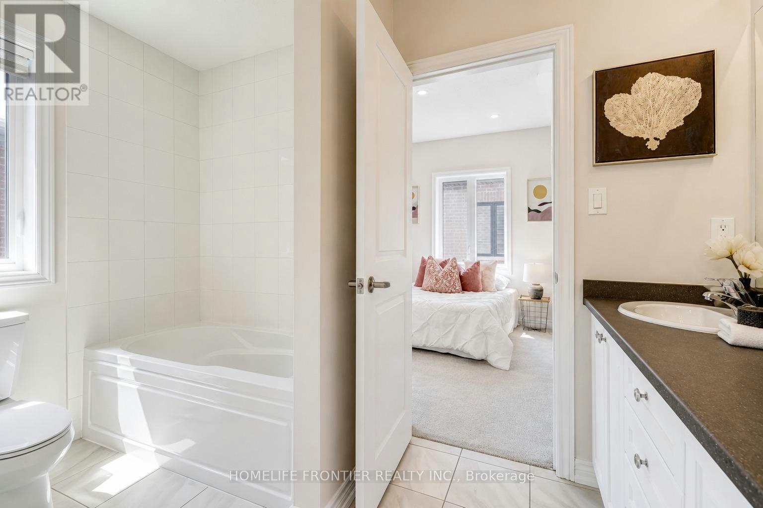 879 Plum Place, Milton, ON, L9E 1E1 - 17