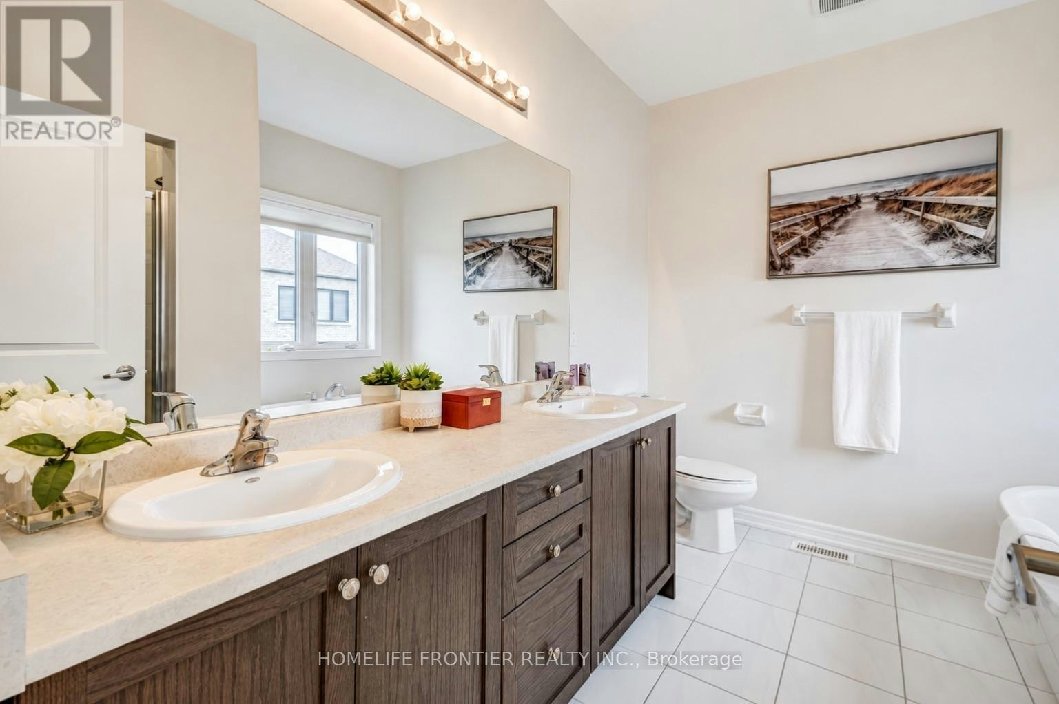 879 Plum Place, Milton, ON, L9E 1E1 - 13