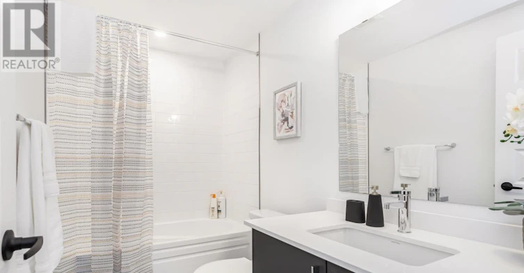 13-99 Rogers Street, Waterloo, ON, N2J 0G1 - 13