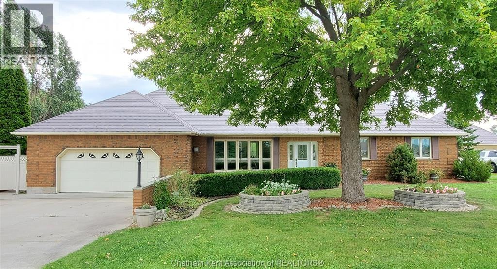 8560 Talbot Trail, Chatham-Kent, ON, N0P 1E0
