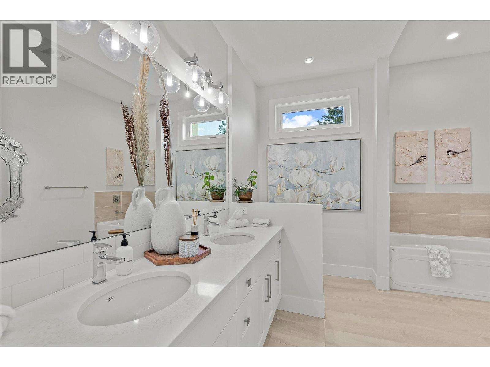 980 Ledgeview Court, Kelowna, BC, V1W 5M6 - 20