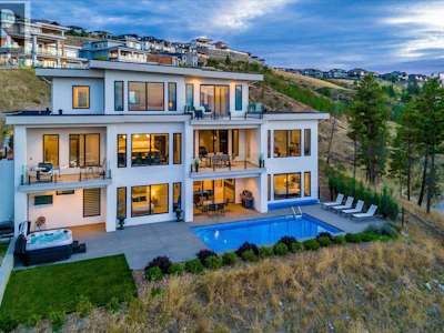980 Ledgeview Court - 2