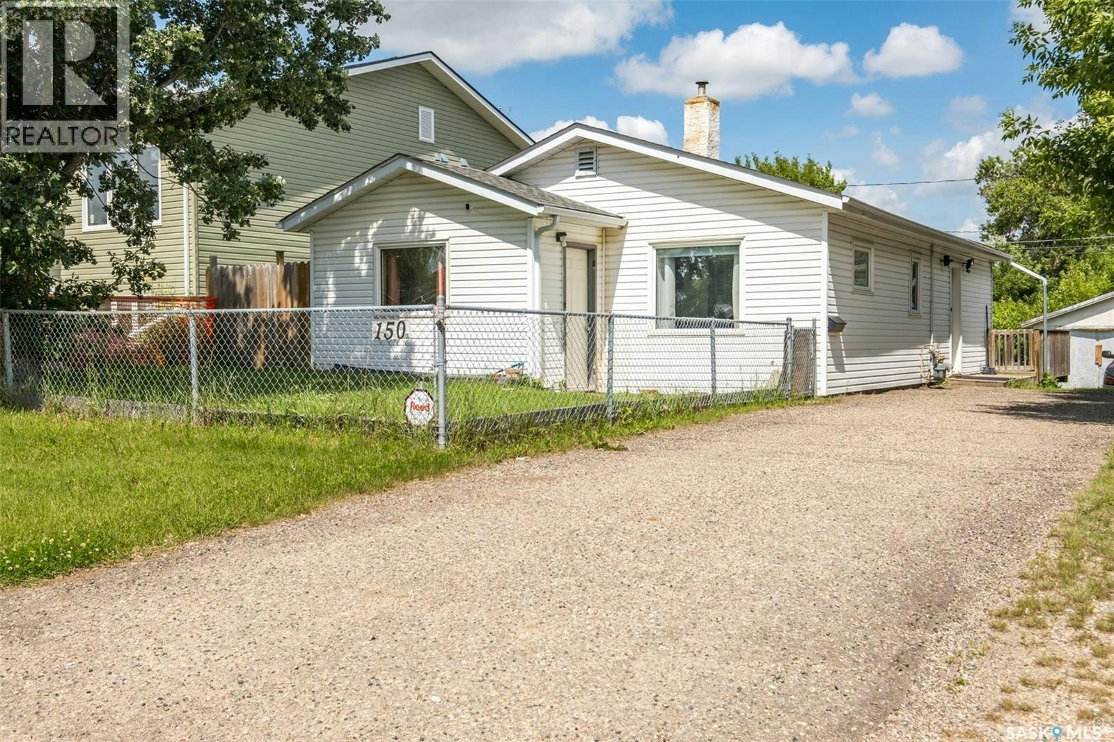 150 31st Street E, Prince Albert, SK, S6V 1Z9