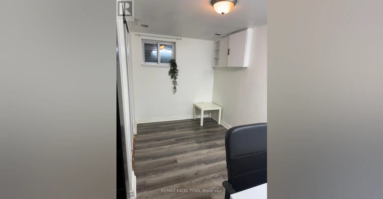 35 Cairnside Crescent, Toronto, ON, M2J 3M9 - 22