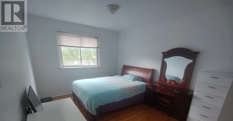35 Cairnside Crescent, Toronto, ON, M2J 3M9 - 11