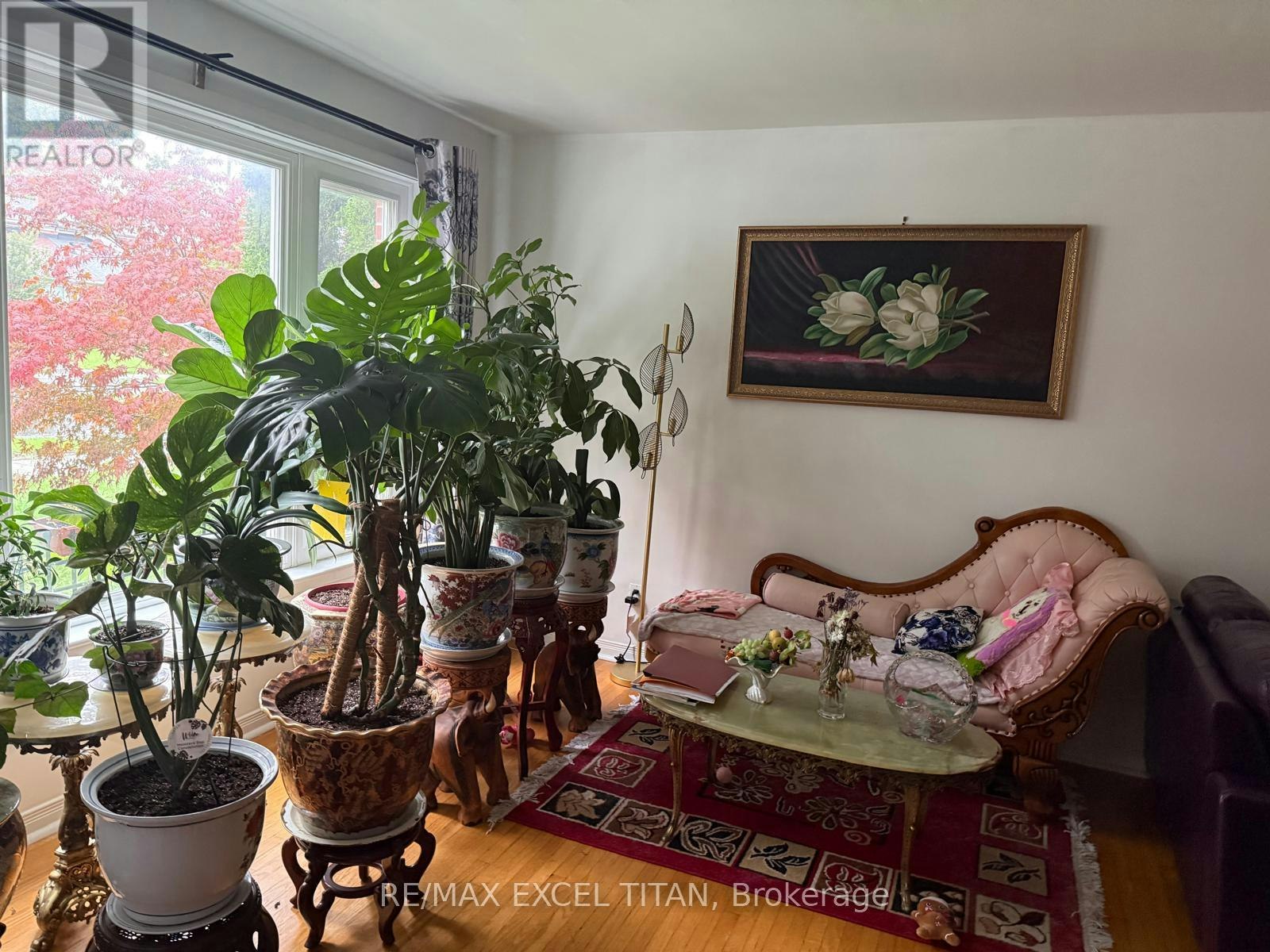 35 Cairnside Crescent, Toronto, ON, M2J 3M9 - 5
