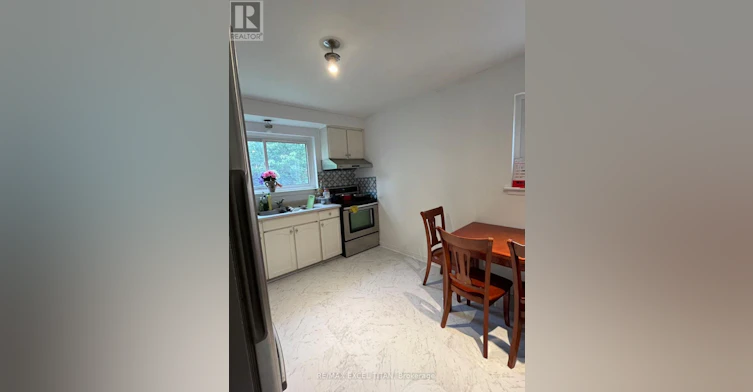 35 Cairnside Crescent, Toronto, ON, M2J 3M9 - 10