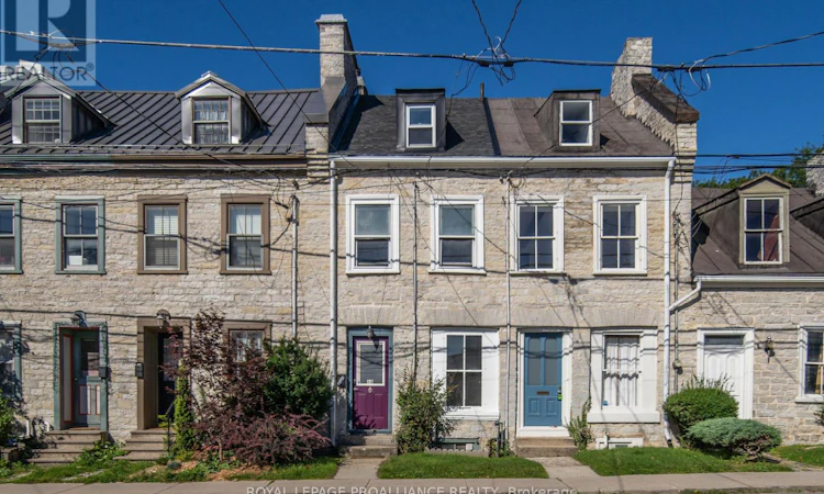 10 Rideau Street