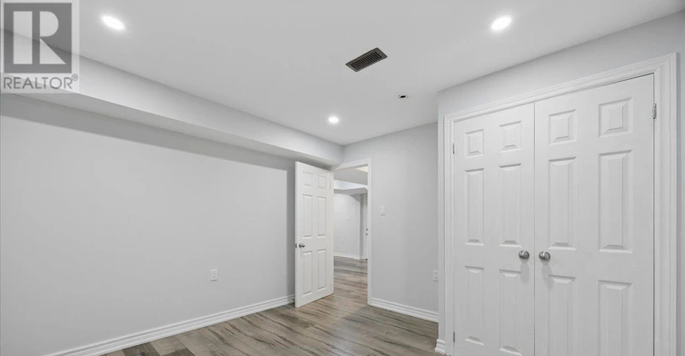 BASEMENT 1-277 Gibson Circle, Bradford West Gwillimbury, ON, L3Z 0X2 - 12