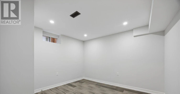 BASEMENT 1-277 Gibson Circle, Bradford West Gwillimbury, ON, L3Z 0X2 - 11