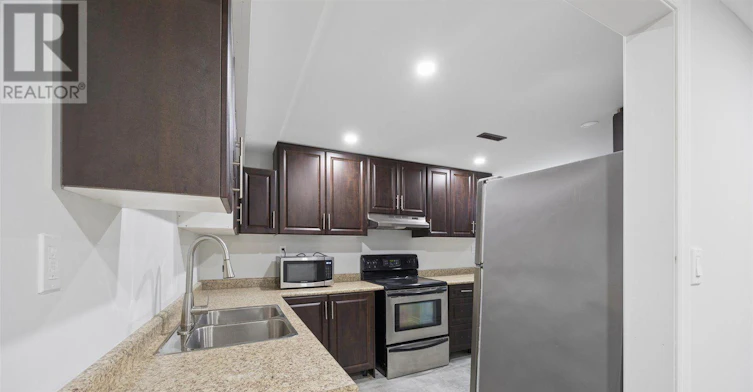 BASEMENT 2-277 Gibson Circle, Bradford West Gwillimbury, ON, L3Z 0X2 - 7