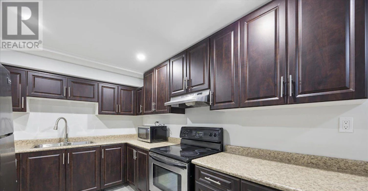 BASEMENT 2-277 Gibson Circle, Bradford West Gwillimbury, ON, L3Z 0X2 - 8