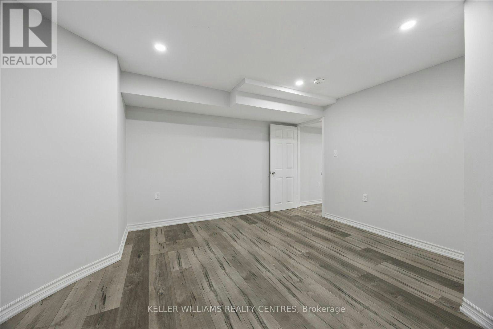 BASEMENT 2-277 Gibson Circle, Bradford West Gwillimbury, ON, L3Z 0X2 - 10