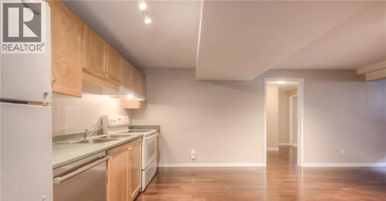 2-8 Melran Drive, Cambridge, ON, N3C 4C1 - 12