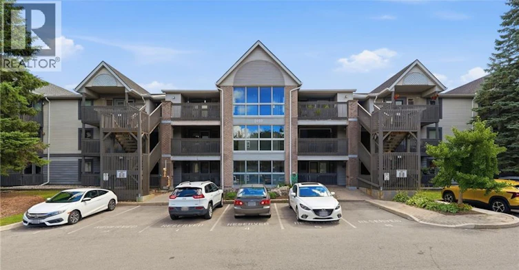 103-2020 Cleaver Avenue, Burlington, ON, L7M 4C2 - 3