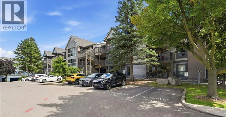103-2020 Cleaver Avenue, Burlington, ON, L7M 4C2 - 4