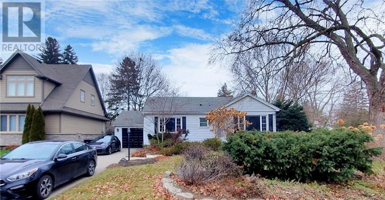BASEMENT-925 Kingsway Drive, Burlington, ON, L7T 3J1