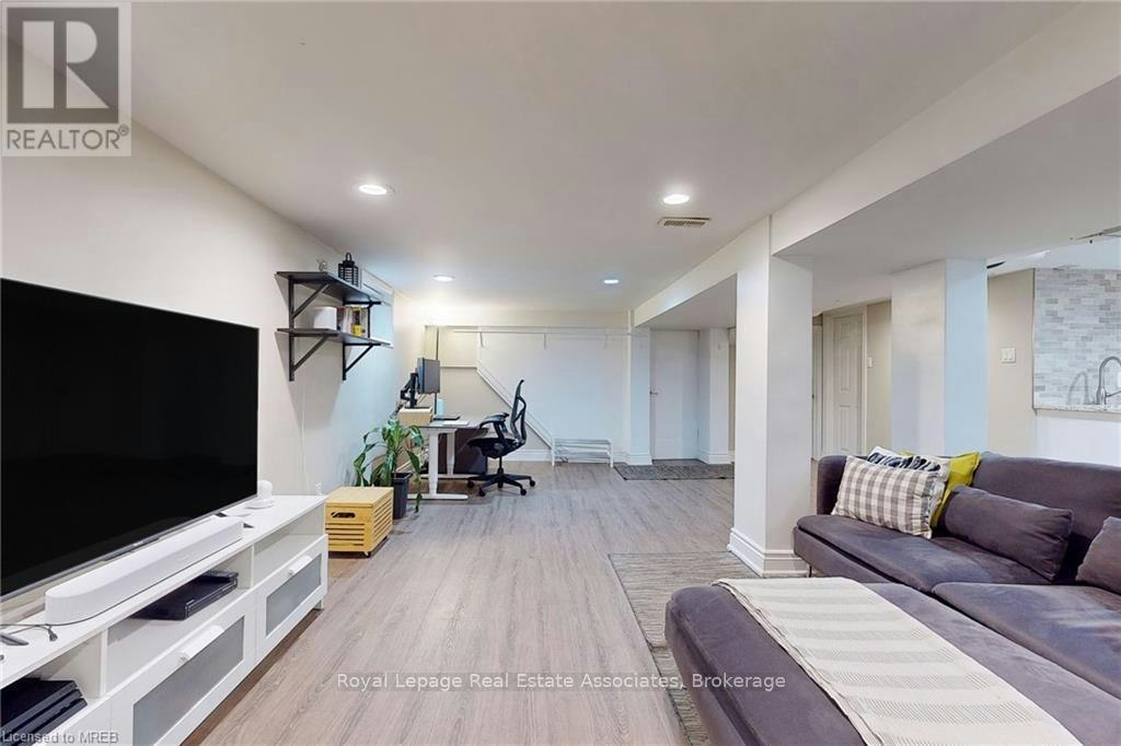 BASEMENT-925 Kingsway Drive, Burlington, ON, L7T 3J1 - 9