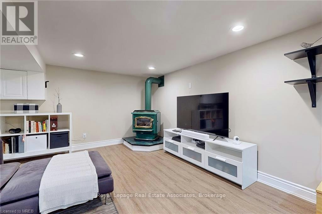 BASEMENT-925 Kingsway Drive, Burlington, ON, L7T 3J1 - 8
