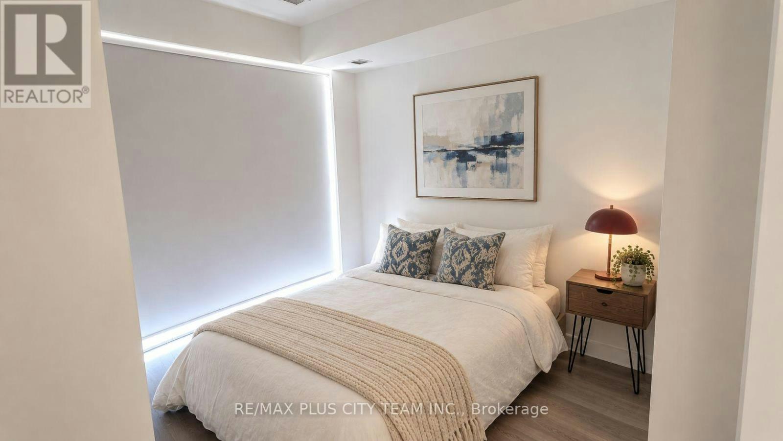 302-1007 The Queensway, Toronto, ON, M8Z 0C6 - 7