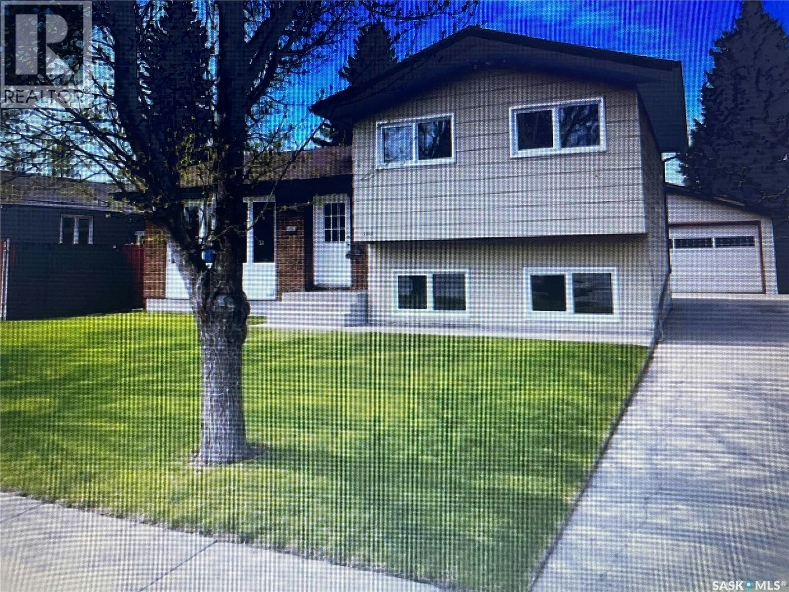 1510 Mckercher Drive, Saskatoon, SK, S7H 5J9