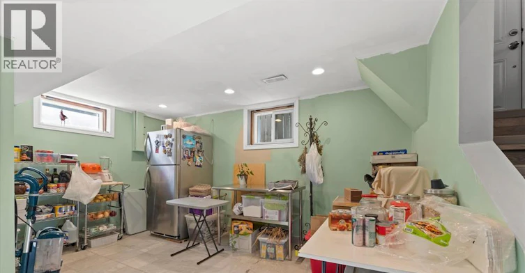 931 Lillian Avenue, Windsor, ON, N9A 1V4 - 12