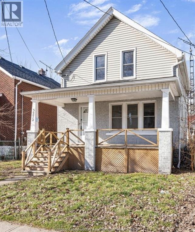 3272 Baby Street, Windsor, ON, N9C 1K8