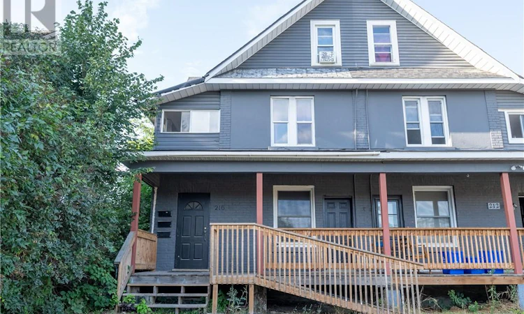 216 Elm Street