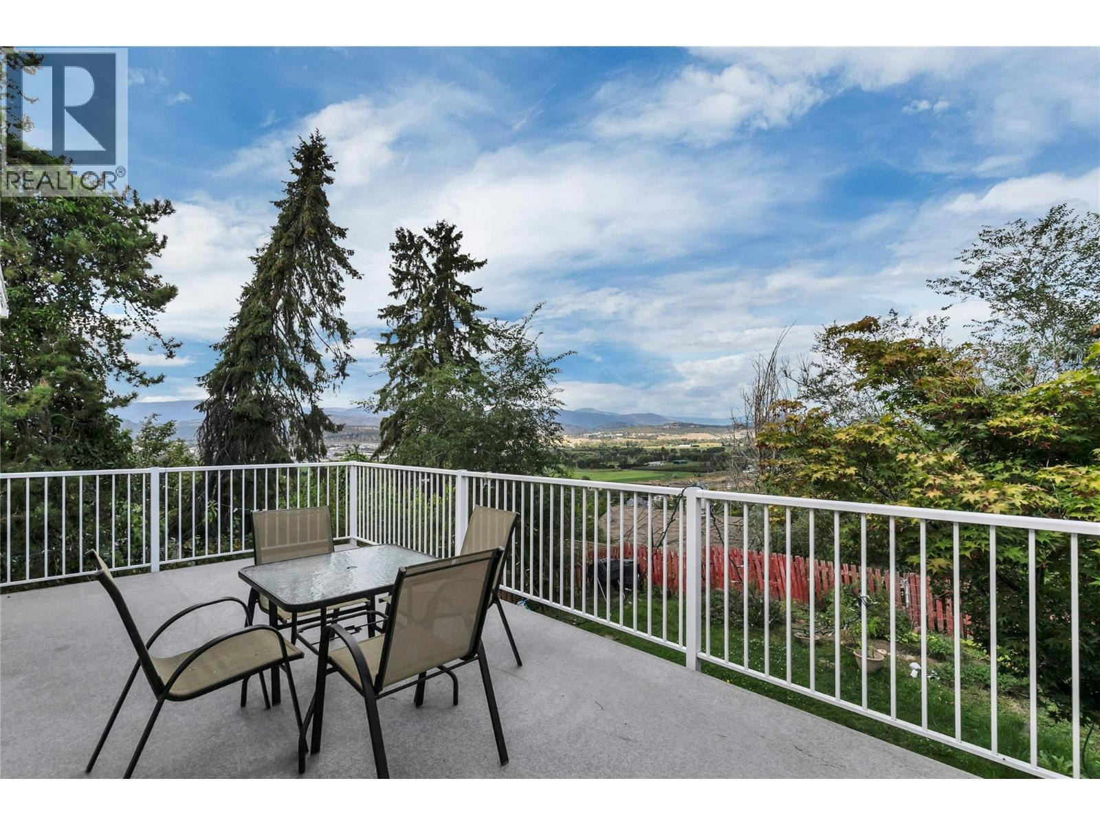 2080 Mckenzie Road, Kelowna, BC, V1P 1A6