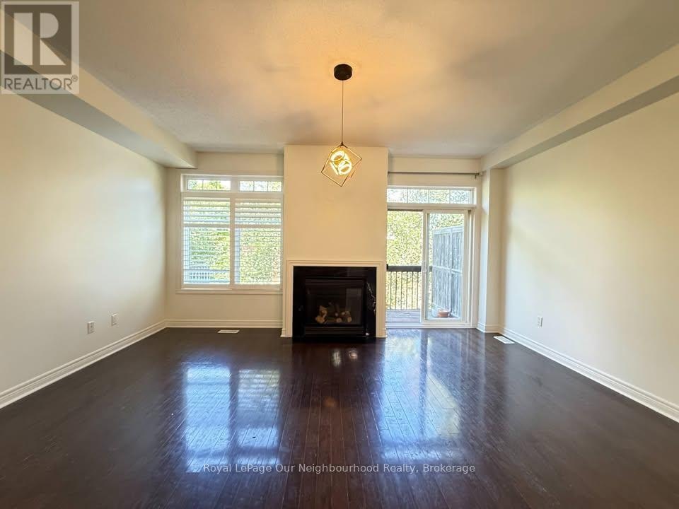 4-5710 Long Valley Road, Mississauga, ON, L5M 0M1 - 6