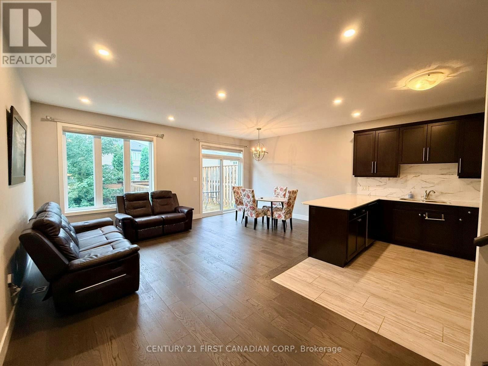 169-1960 Dalmagary Road, London, ON, N6G 0T8 - 4