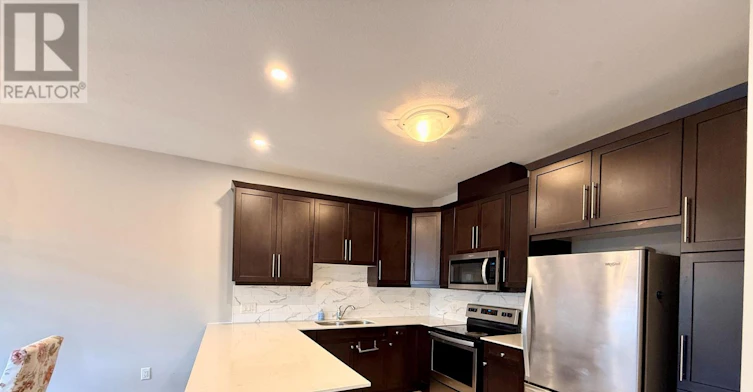 169-1960 Dalmagary Road, London, ON, N6G 0T8 - 9