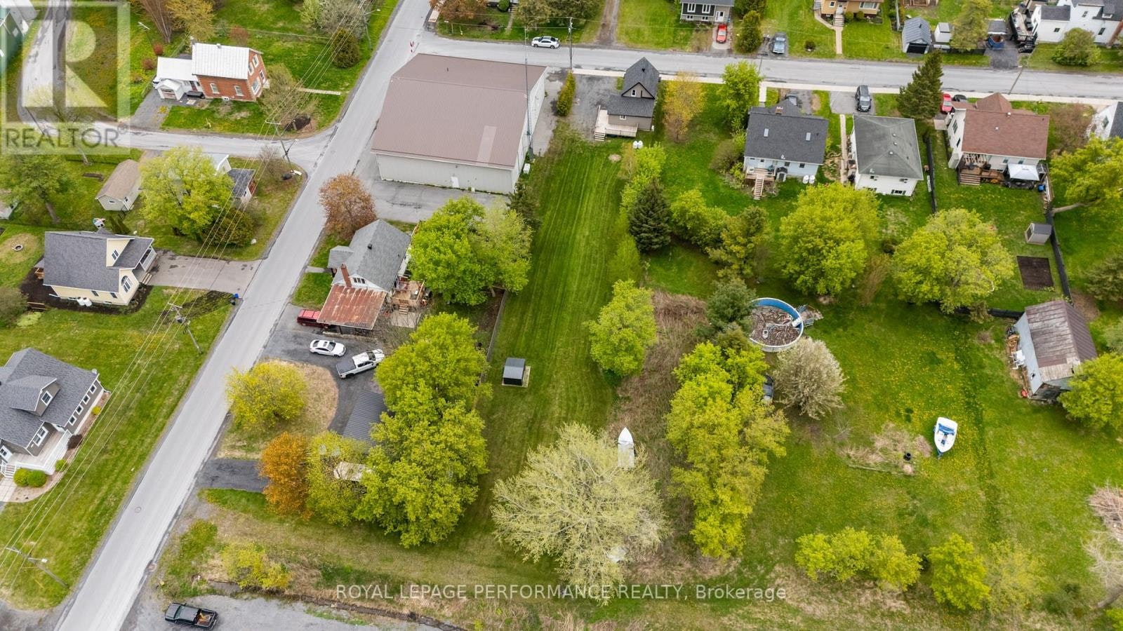 6 Spring Street, Alexandria, ON, K0C 1T0 - 37
