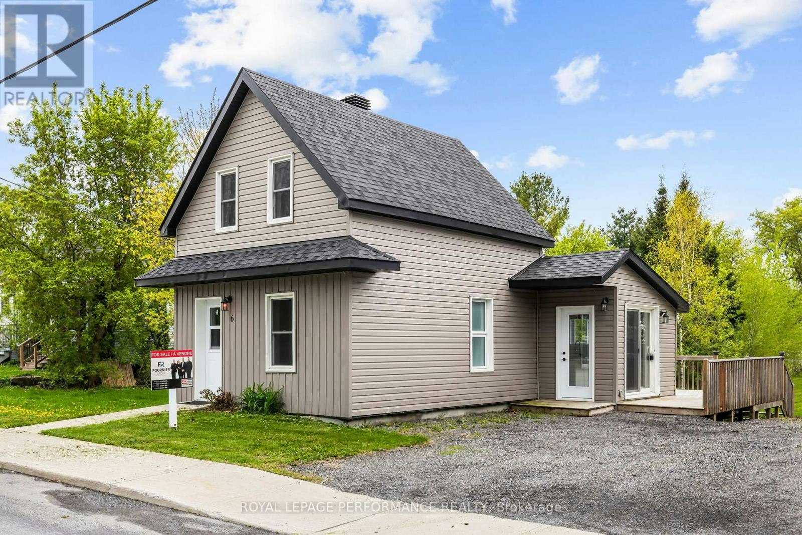 6 Spring Street, Alexandria, ON, K0C 1T0 - 2