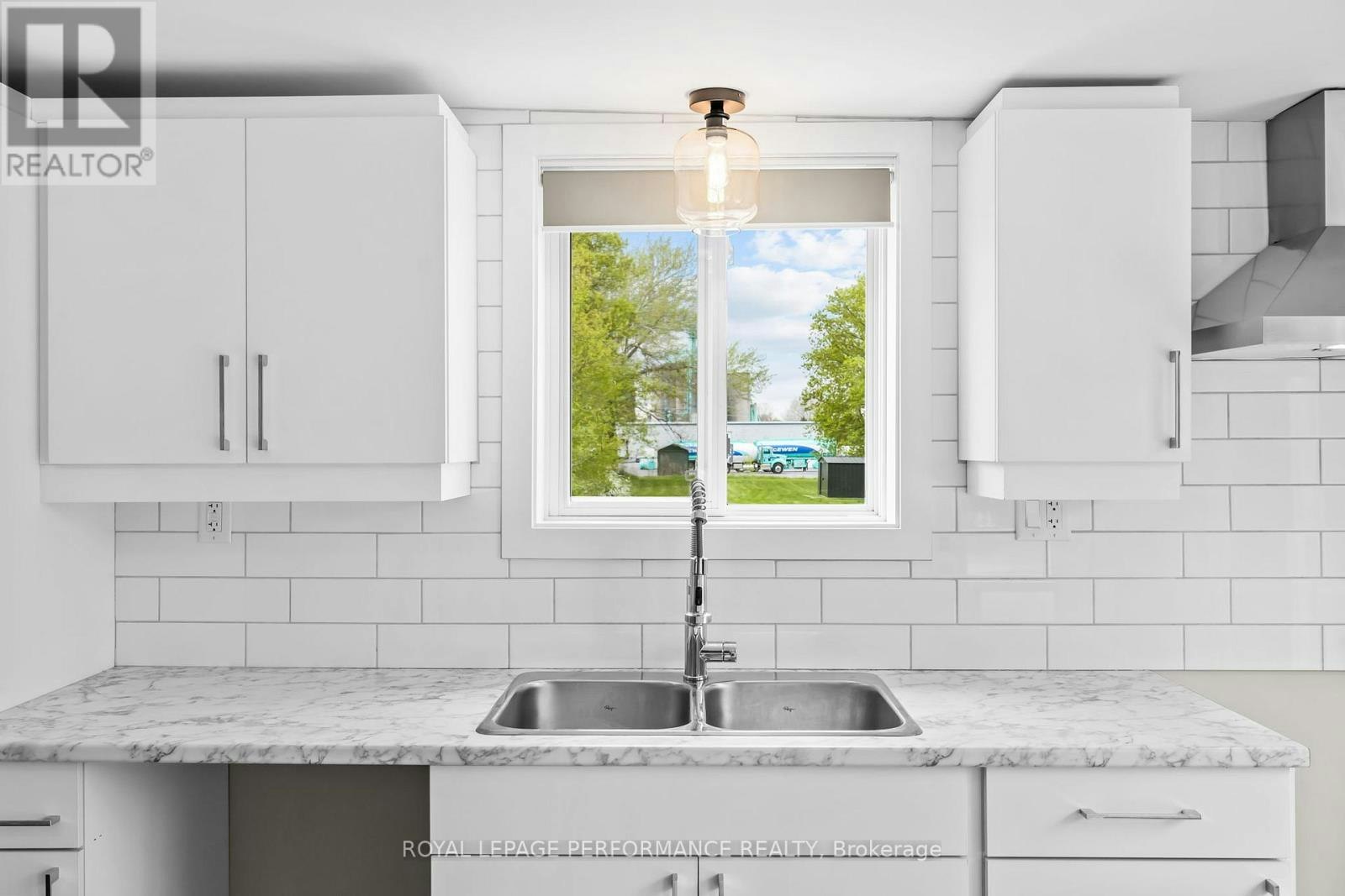 6 Spring Street, Alexandria, ON, K0C 1T0 - 11